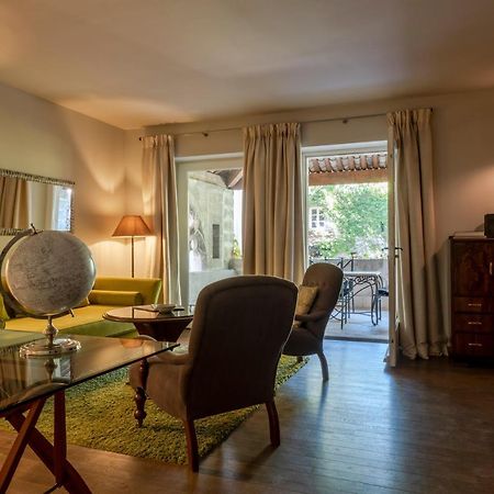 Le Prieure Hotell Villeneuve-lès-Avignon Exteriör bild