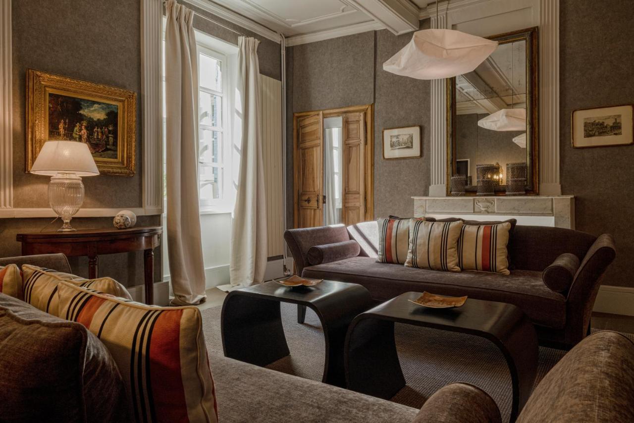 Le Prieure Hotell Villeneuve-lès-Avignon Exteriör bild