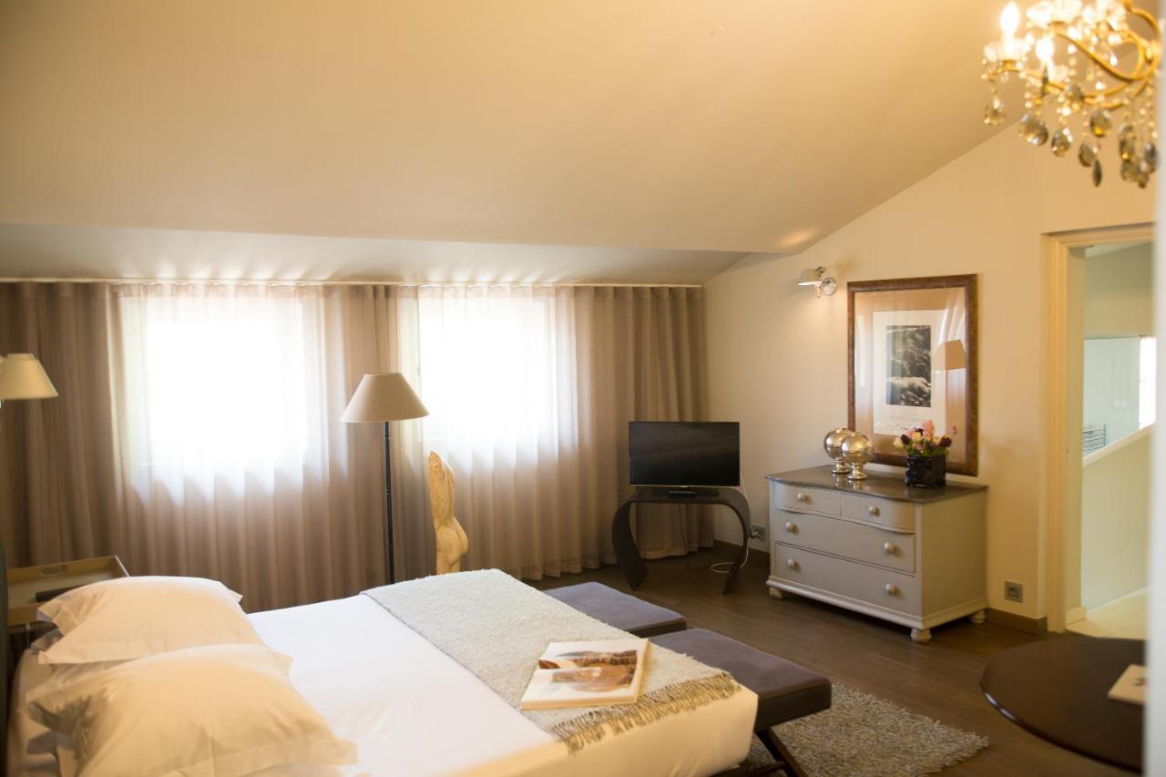 Le Prieure Hotell Villeneuve-lès-Avignon Exteriör bild