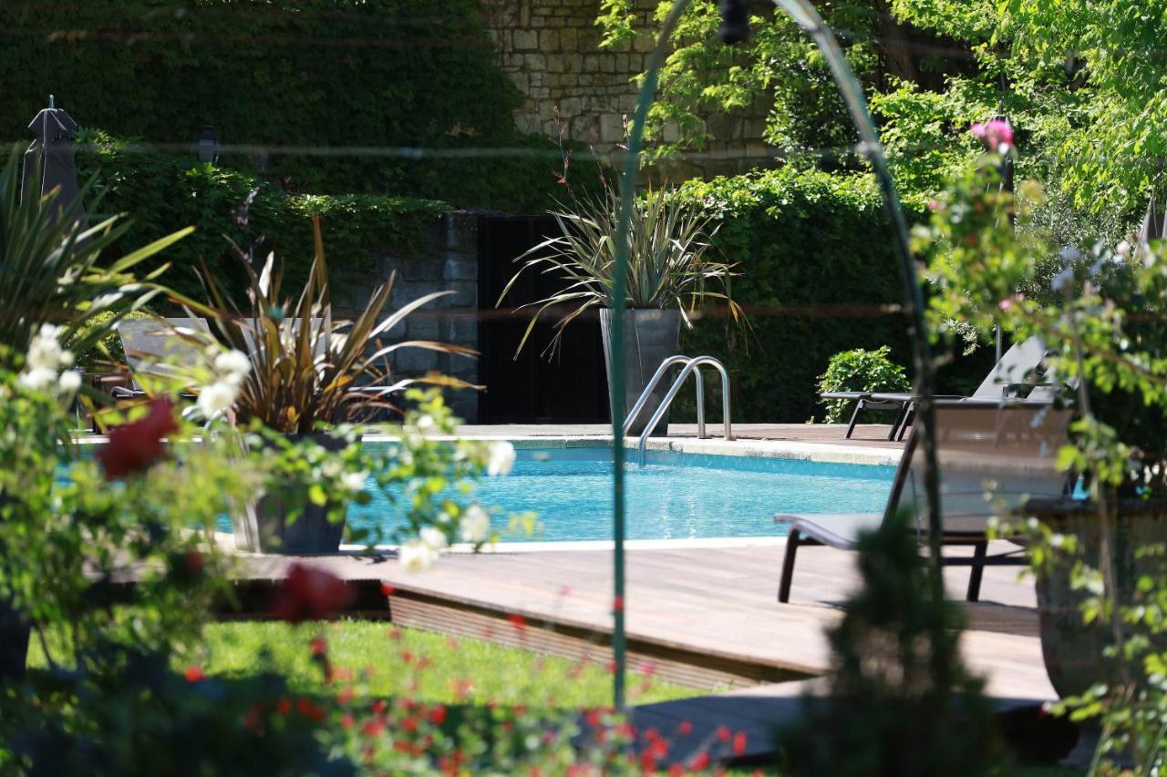 Le Prieure Hotell Villeneuve-lès-Avignon Exteriör bild