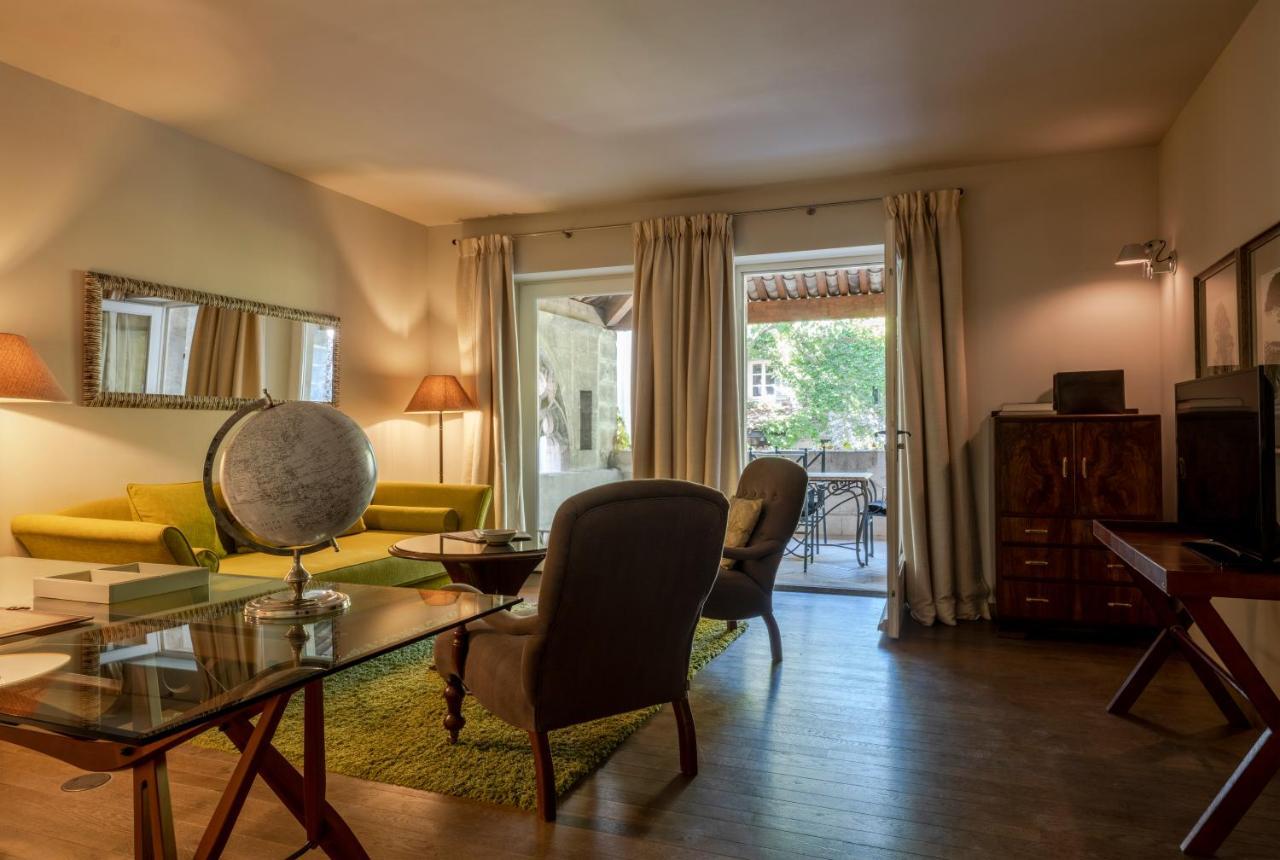 Le Prieure Hotell Villeneuve-lès-Avignon Exteriör bild